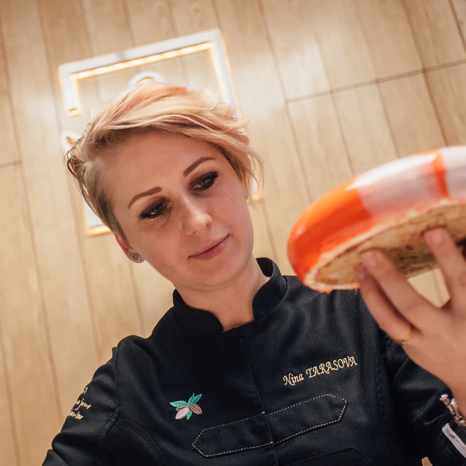 Nina Tarasova, glazing specialist and guest chef at Lavonne Academy